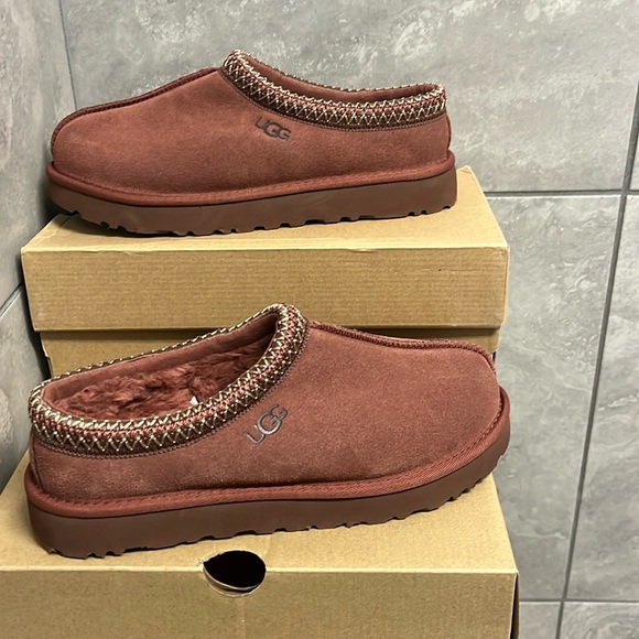 UGG Shoes - UGG TASMAN